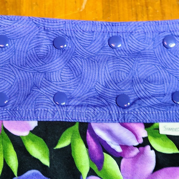 Sweet Spot Skirts Purple Floral Snap Closure Adjustable Mini Wrap‎ Skirt - Picture 4 of 7